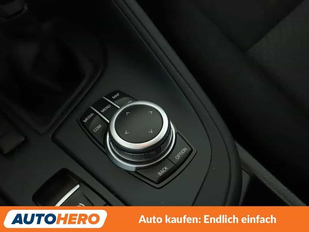 BMW X1 sDrive 18i Advantage*NAVI*TEMPO*PDC*SHZ*KLIMA 12/2019-photo-24