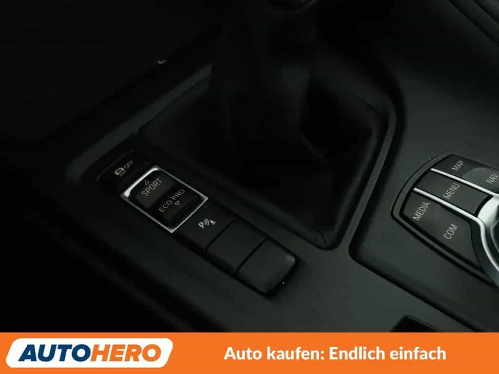 BMW X1 sDrive 18i Advantage*NAVI*TEMPO*PDC*SHZ*KLIMA 12/2019-photo-25