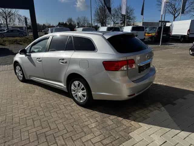 Toyota Avensis Kombi 2.0 Edition SHZ KAMERA FACEL. 03/2015-photo-1