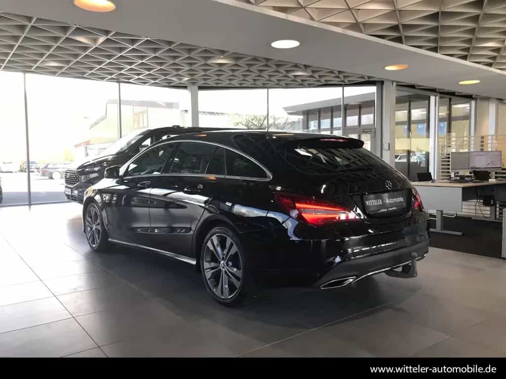Mercedes-Benz CLA 200 Shooting Brake Urban AHK/LED/Navi/Klima 01/2018-photo-11