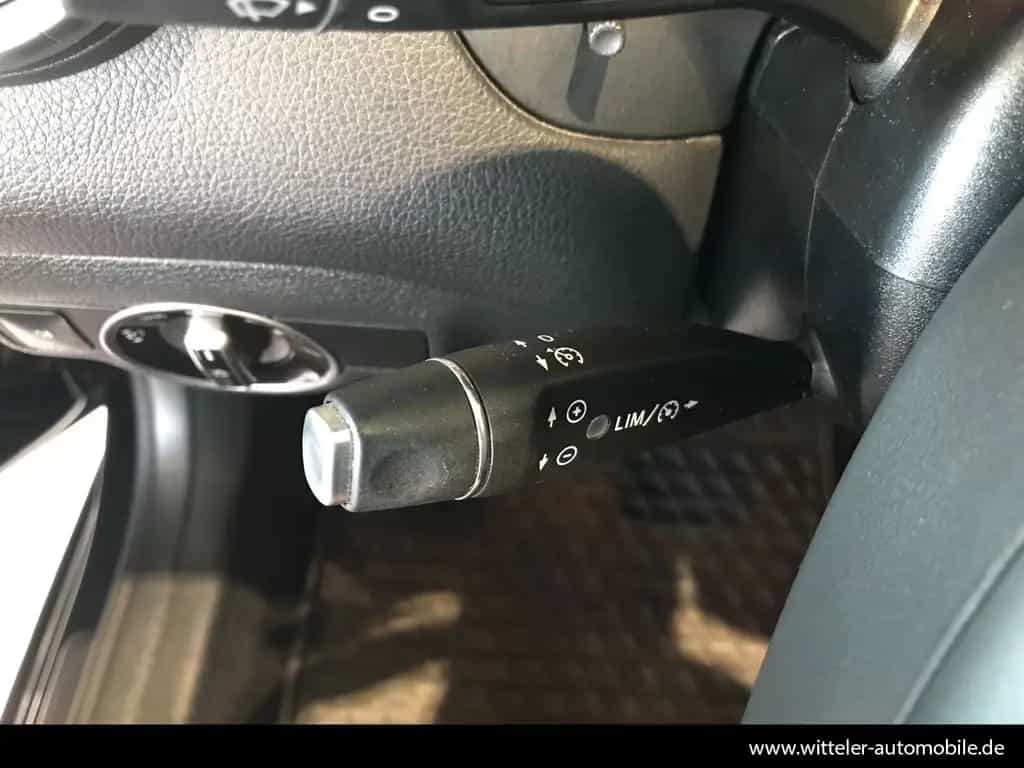 Mercedes-Benz CLA 200 Shooting Brake Urban AHK/LED/Navi/Klima 01/2018-photo-22