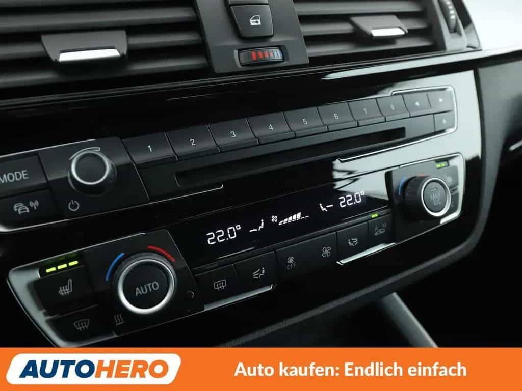 BMW M240 Aut.*NAVI*LED*TEMPO*CAM*H&K*PDC*SHZ* 10/2018-photo-23