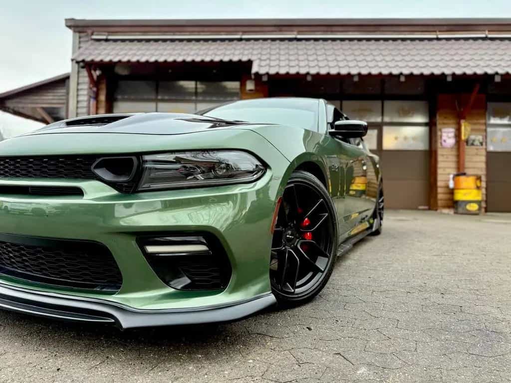 Dodge Charger 6,4*SRT*SCAT BACK*BREMBO*ALCANTARA*CARBON*GARANT 12/2019-photo-2