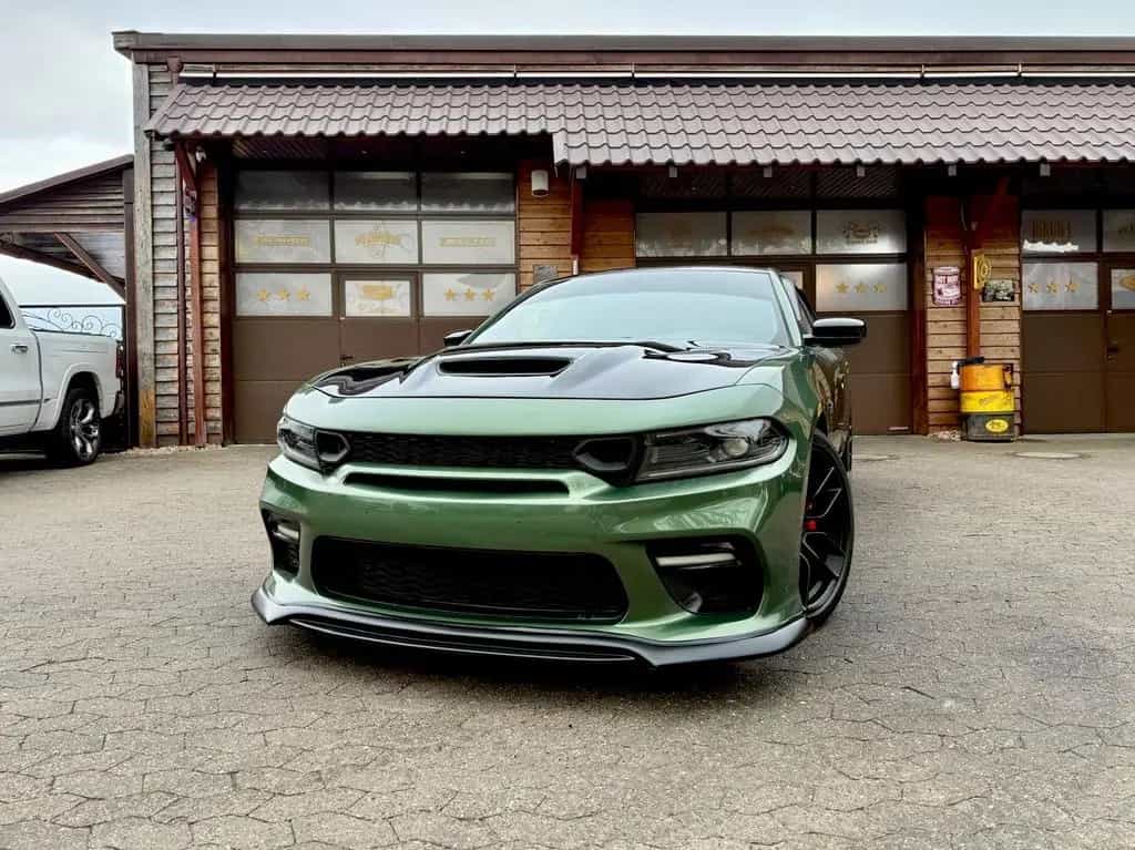 Dodge Charger 6,4*SRT*SCAT BACK*BREMBO*ALCANTARA*CARBON*GARANT 12/2019-photo-3