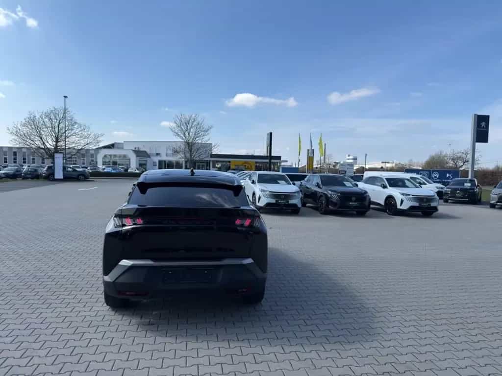 Peugeot 3008 Hybrid 145 DSC6 Allure  Navi/Winterpaket 03/2025-photo-28
