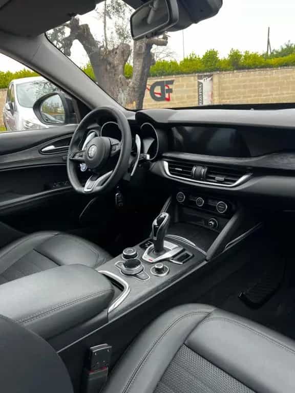 Alfa Romeo Stelvio 2.2 Turbodiesel 160 CV km 900 01/2021-photo-9