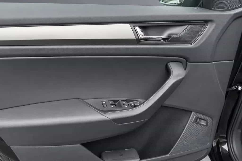 Skoda Kodiaq Clever 2.0 TDI DSG, 360° Kamera, AHZV 02/2021-photo-11