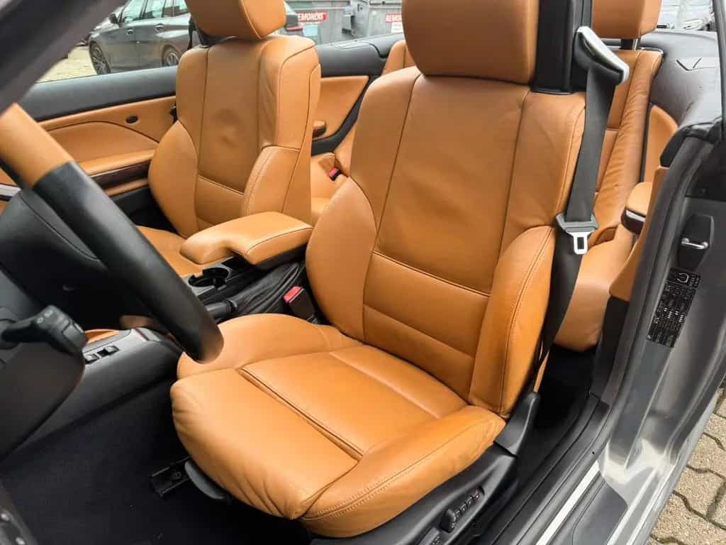 BMW 3 Series 330 Ci Cabrio M-Paket 06/2005-photo-13