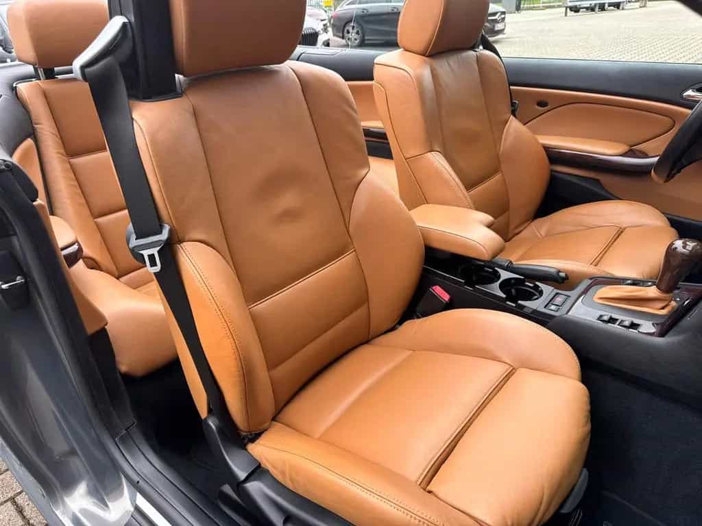 BMW 3 Series 330 Ci Cabrio M-Paket 06/2005-photo-16