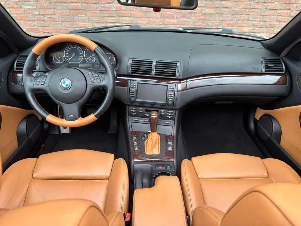BMW 3 Series 330 Ci Cabrio M-Paket 06/2005-photo-3