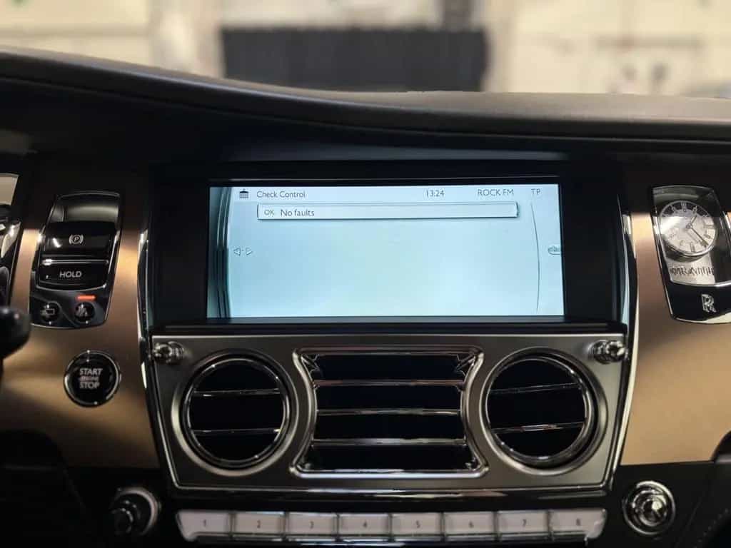 Rolls-Royce Wraith V12 *READ DESCRIPTION* 03/2016-photo-29