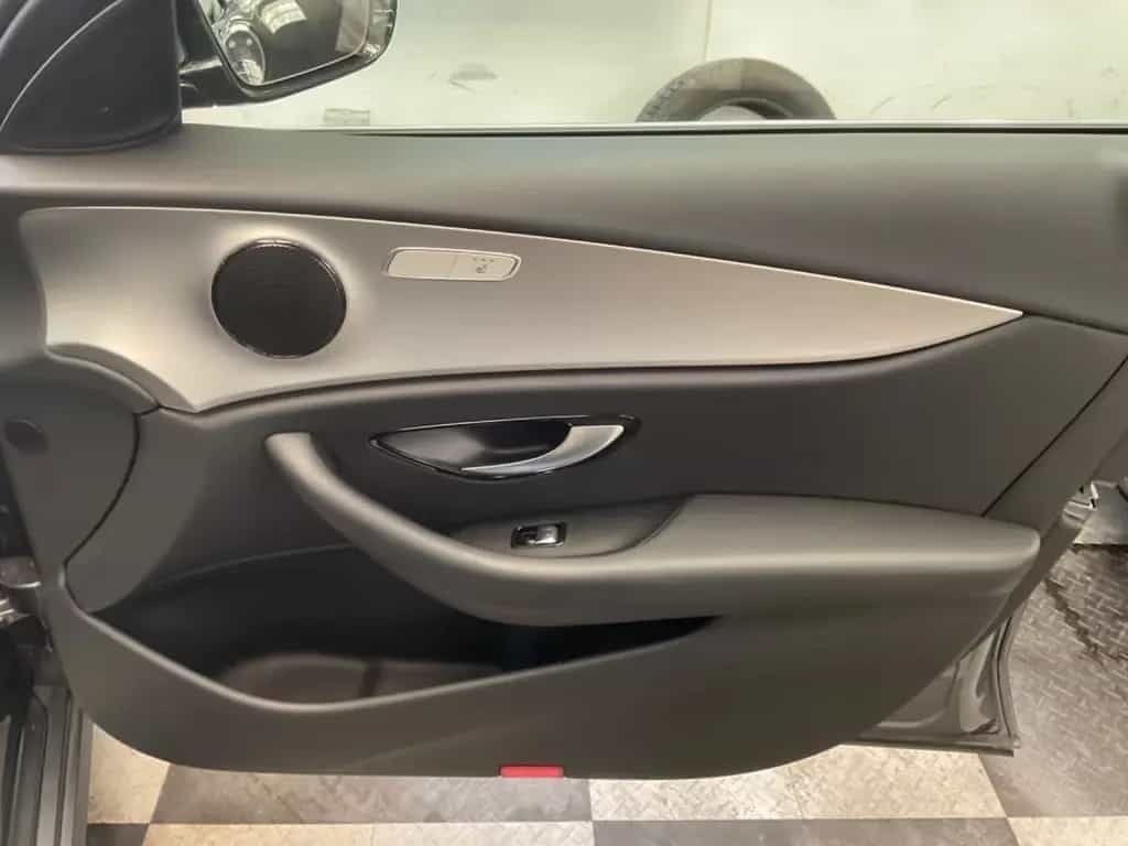 Mercedes-Benz E-Class 200 CGI Navi,LED,6-Gang,Kamera ,1.Hd,SH 10/2017-photo-16