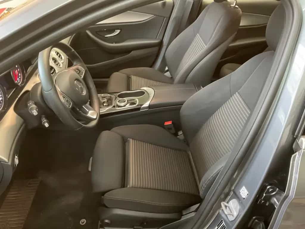 Mercedes-Benz E-Class 200 CGI Navi,LED,6-Gang,Kamera ,1.Hd,SH 10/2017-photo-26