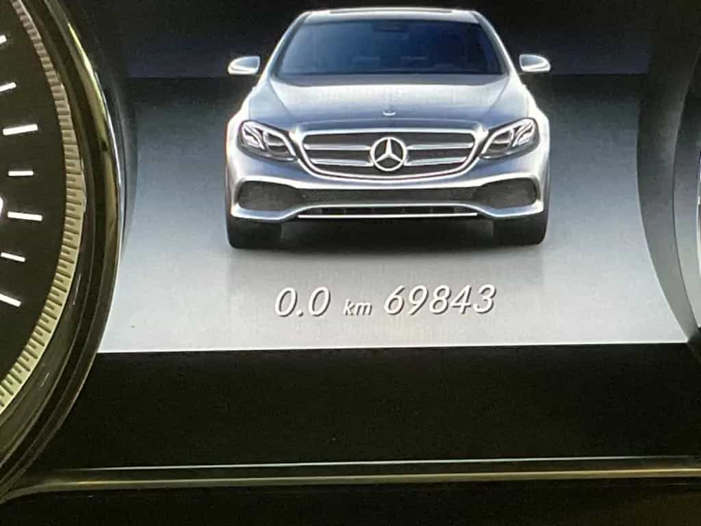 Mercedes-Benz E-Class 200 CGI Navi,LED,6-Gang,Kamera ,1.Hd,SH 10/2017-photo-30
