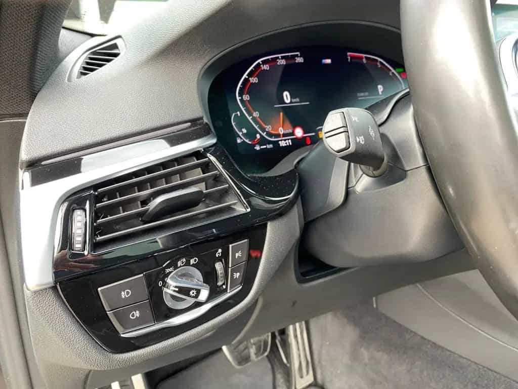 BMW 530 i xDrive Touring M-Sport TEMP+PDC+HUD+PANO 02/2020-photo-15