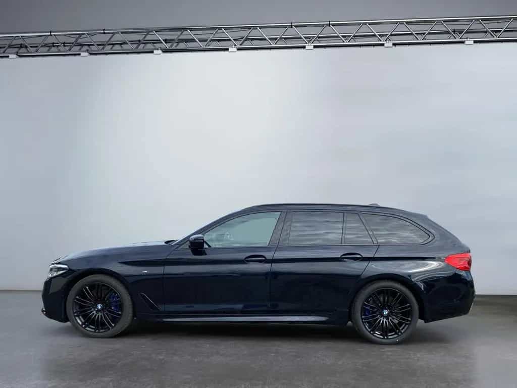 BMW 530 i xDrive Touring M-Sport TEMP+PDC+HUD+PANO 02/2020-photo-2