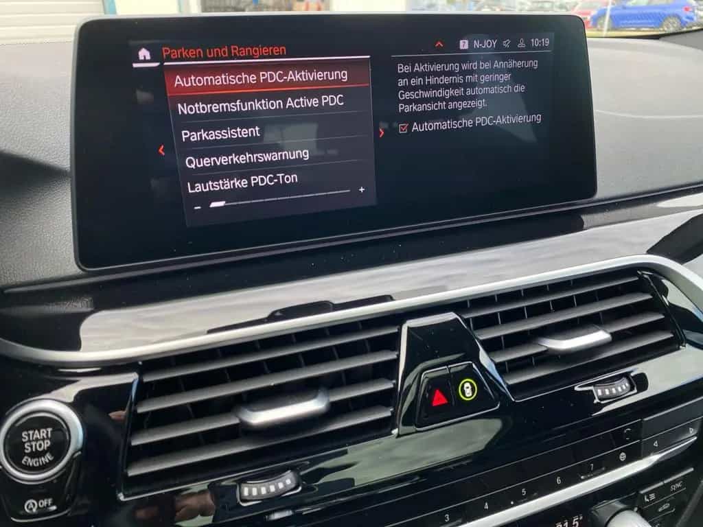 BMW 530 i xDrive Touring M-Sport TEMP+PDC+HUD+PANO 02/2020-photo-24