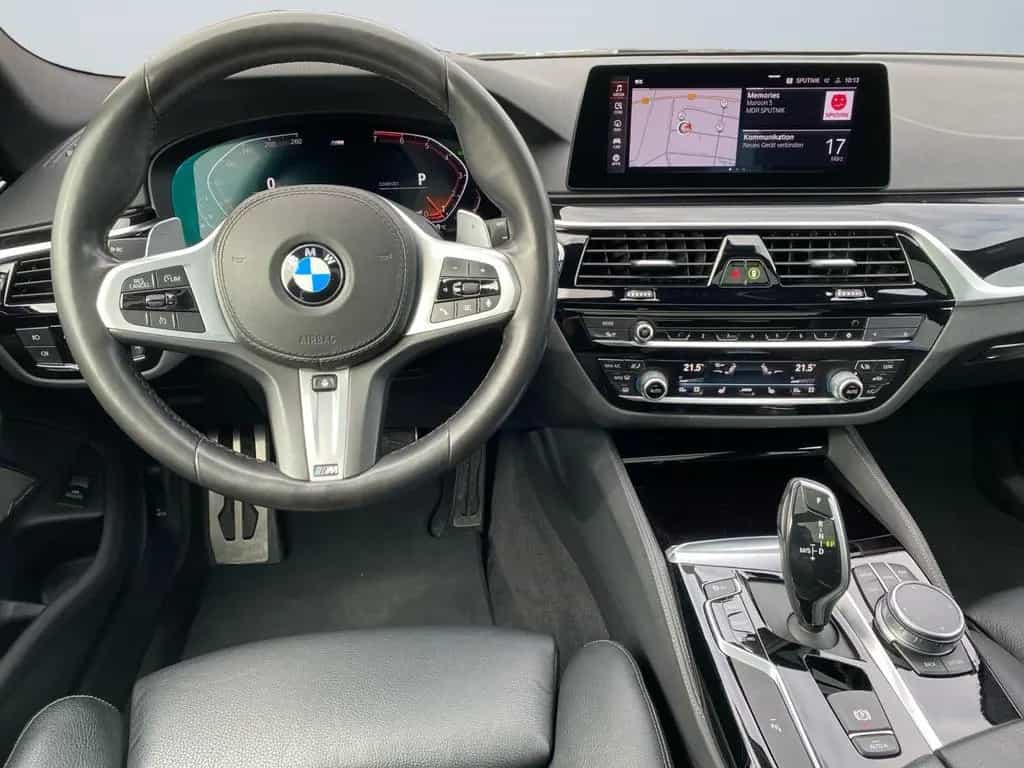 BMW 530 i xDrive Touring M-Sport TEMP+PDC+HUD+PANO 02/2020-photo-7