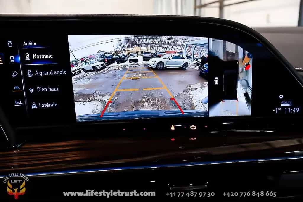 Cadillac Escalade LUXURY 6.2V8 4WD € 68.500 T1 EU EXPORT 06/2023-photo-12