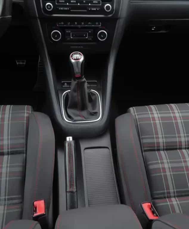 Volkswagen Golf VI GTI /KD GEPLFEGT/ORIG. 98250 KM !!!! 09/2011-photo-31