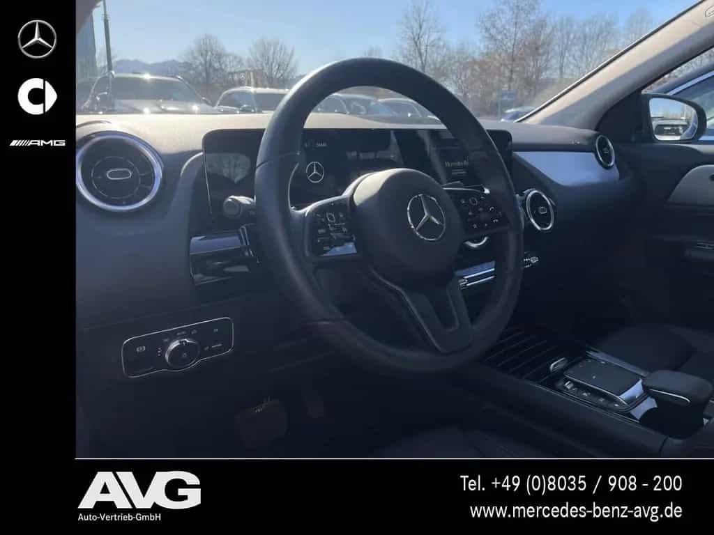 Mercedes-Benz GLA-Class 200 Style MBUX Navi RFK RDK LED Tempomat 07/2021-photo-13