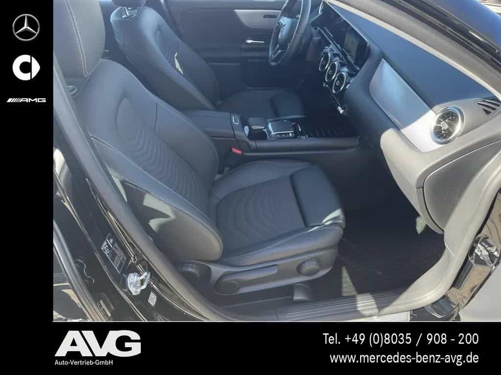 Mercedes-Benz GLA-Class 200 Style MBUX Navi RFK RDK LED Tempomat 07/2021-photo-9