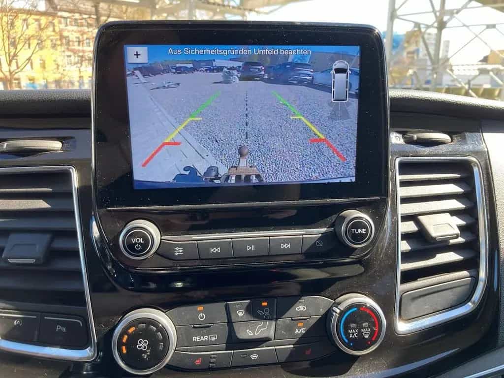 Ford Tourneo Custom 2.0 TDCI Titanium KAMERA+SHZ+DAB 11/2018-photo-31