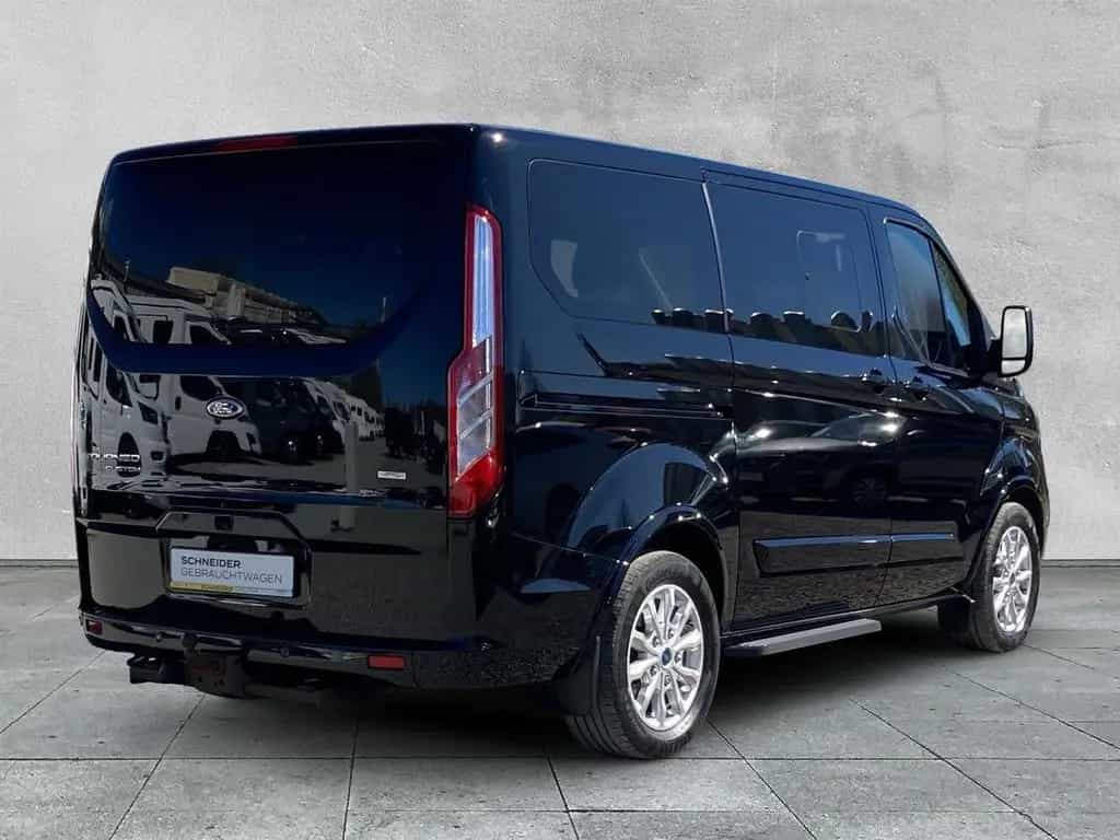 Ford Tourneo Custom 2.0 TDCI Titanium KAMERA+SHZ+DAB 11/2018-photo-4