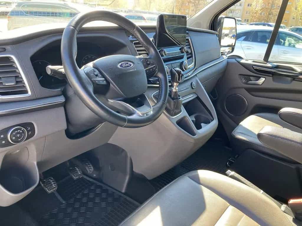Ford Tourneo Custom 2.0 TDCI Titanium KAMERA+SHZ+DAB 11/2018-photo-9