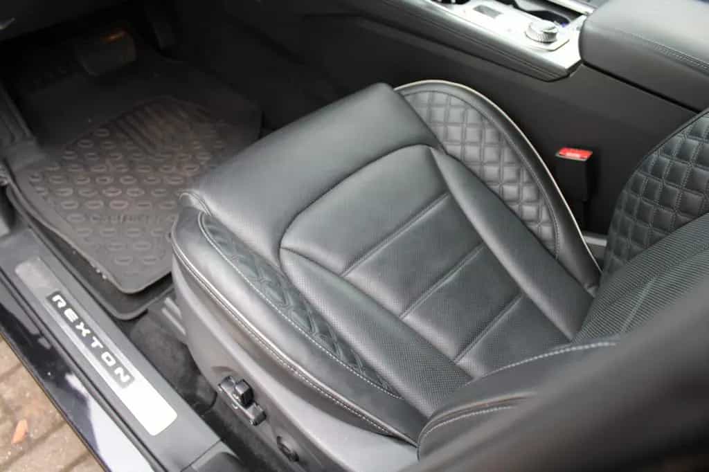 Ssangyong REXTON 2.2 Diesel e-XDi 220 Sapphire 4WD AT 03/2023-photo-11