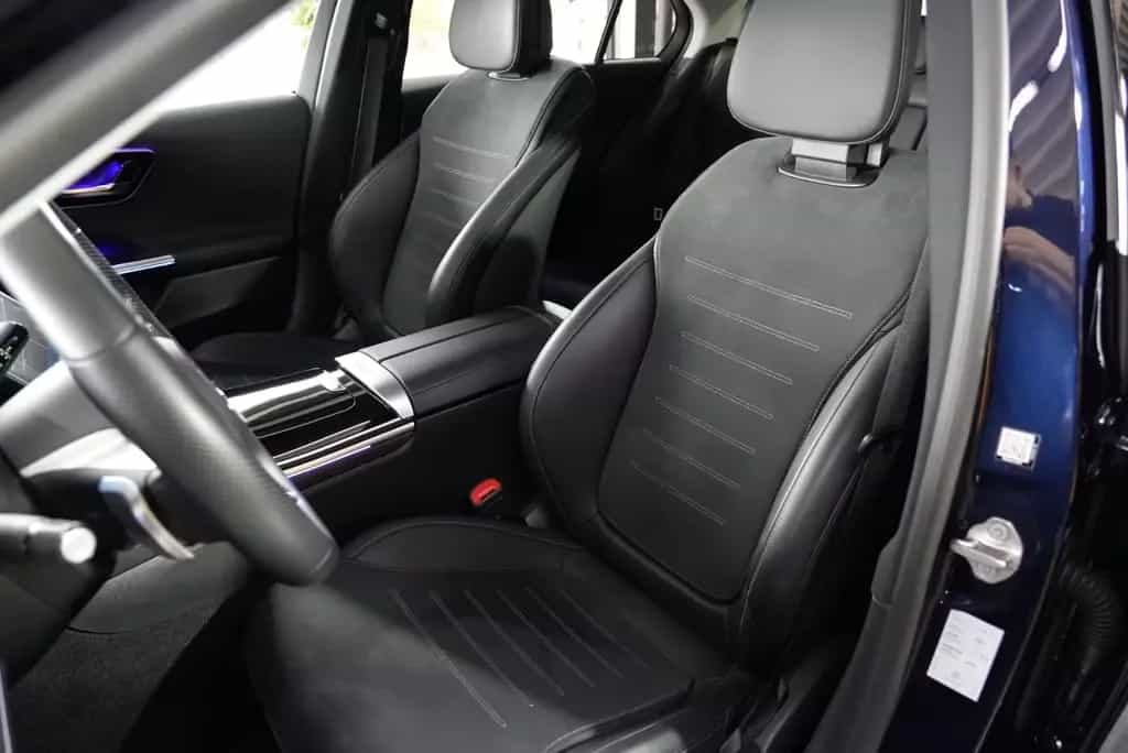 Mercedes-Benz C 300 AMG Line 04/2022-photo-12
