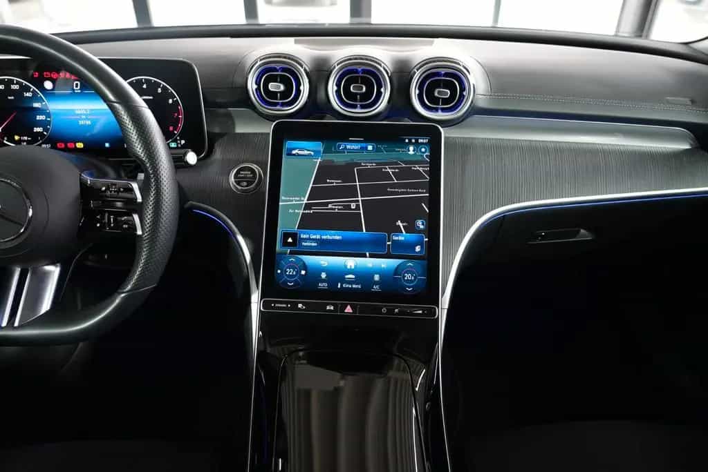 Mercedes-Benz C 300 AMG Line 04/2022-photo-21