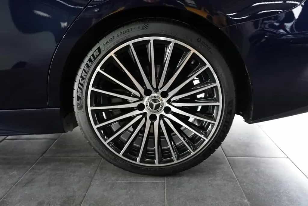 Mercedes-Benz C 300 AMG Line 04/2022-photo-25