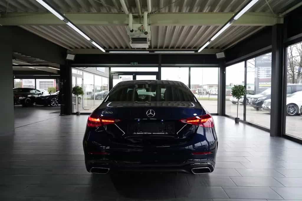 Mercedes-Benz C 300 AMG Line 04/2022-photo-4