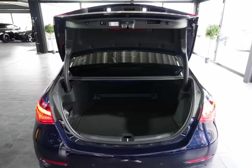 Mercedes-Benz C 300 AMG Line 04/2022-photo-5