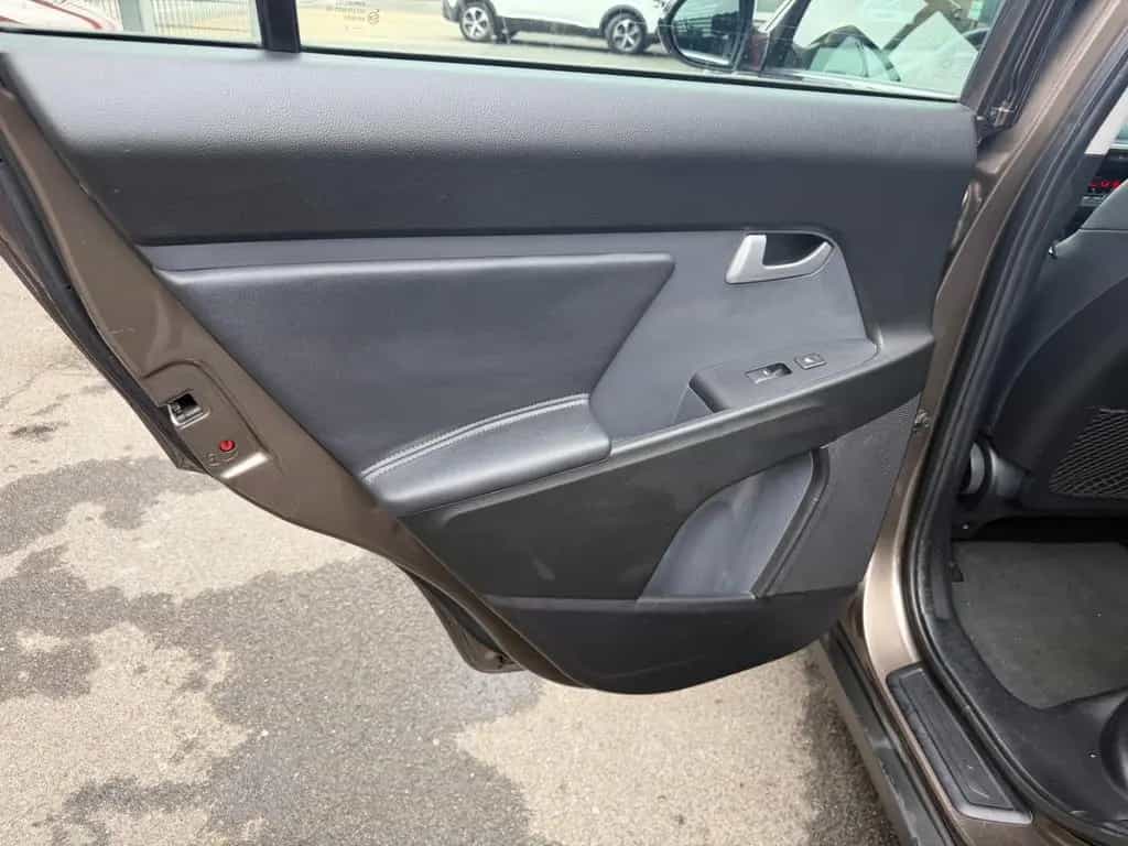 Kia Sportage Spirit 4WD AUTOMATIK+LEDER+NAVI+KAMERA 03/2012-photo-13