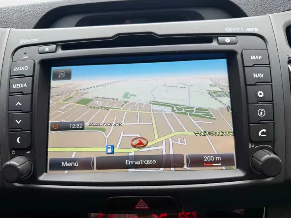 Kia Sportage Spirit 4WD AUTOMATIK+LEDER+NAVI+KAMERA 03/2012-photo-21