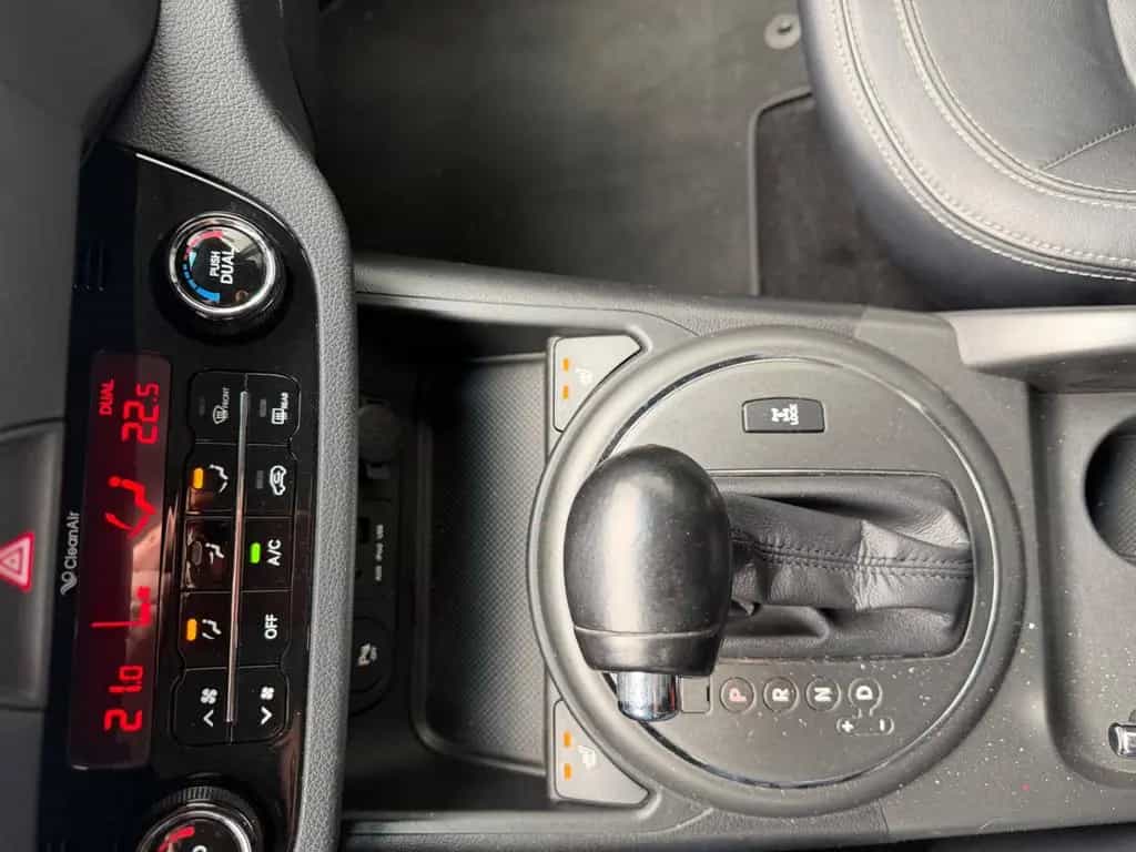 Kia Sportage Spirit 4WD AUTOMATIK+LEDER+NAVI+KAMERA 03/2012-photo-25
