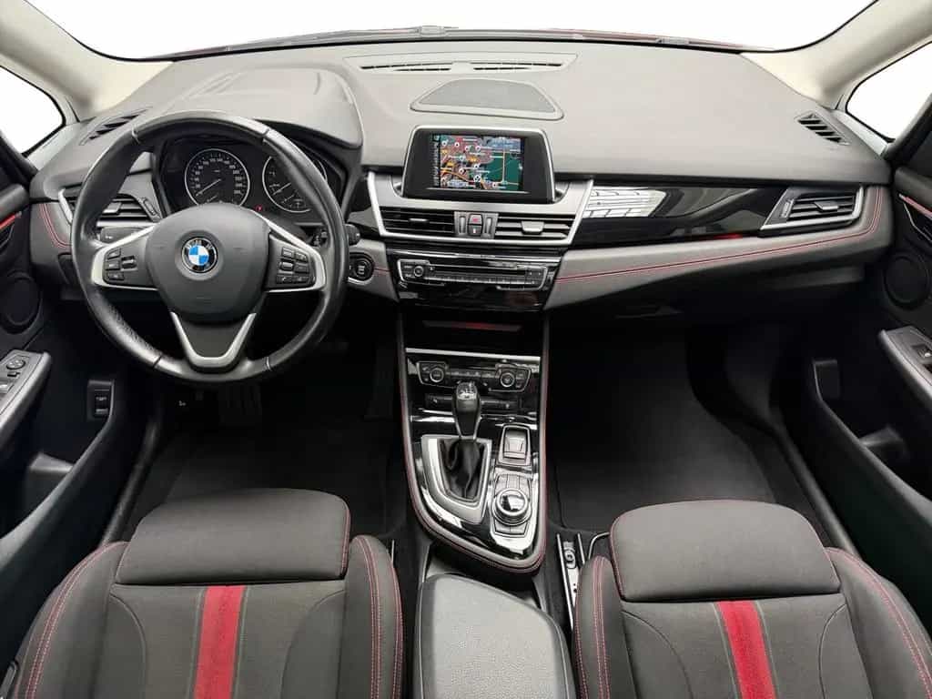 BMW 2 Series 218 GRAN TOURER SPORT AUTOMAT+KLIMA+NAV+PANO+TÜV 05/2016-photo-4