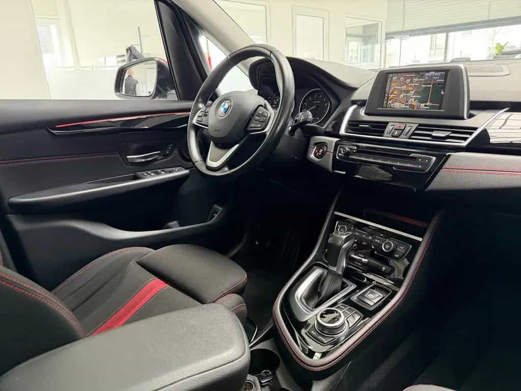 BMW 2 Series 218 GRAN TOURER SPORT AUTOMAT+KLIMA+NAV+PANO+TÜV 05/2016-photo-9