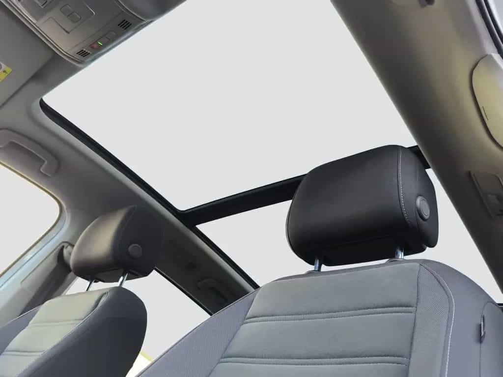 Volkswagen Touran 1.5 TSI DSG Highline AHK NAVI LED RFK 03/2021-photo-22