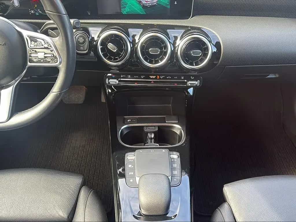 Mercedes-Benz CLA-Class 250 4M SB LEDER LED-HP DSC RFK STHZG MBUX 07/2020-photo-16