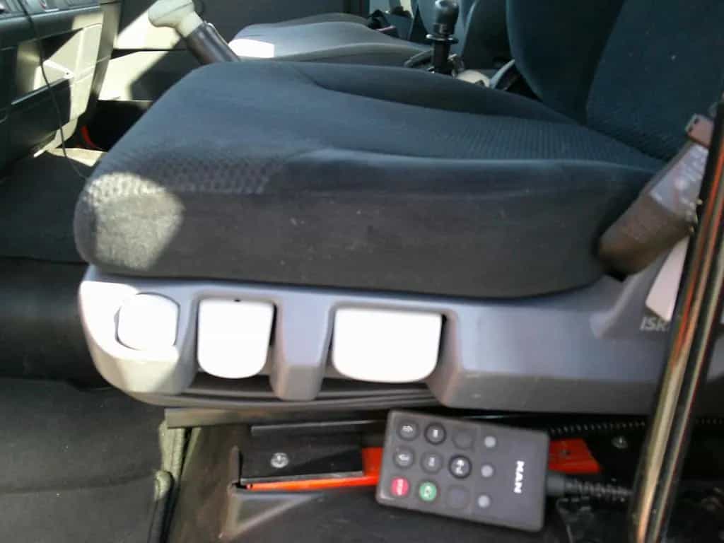 MAN L 2000 10-224 TÜV NEU 153 Tkm Erste Hand 09/1999-photo-12