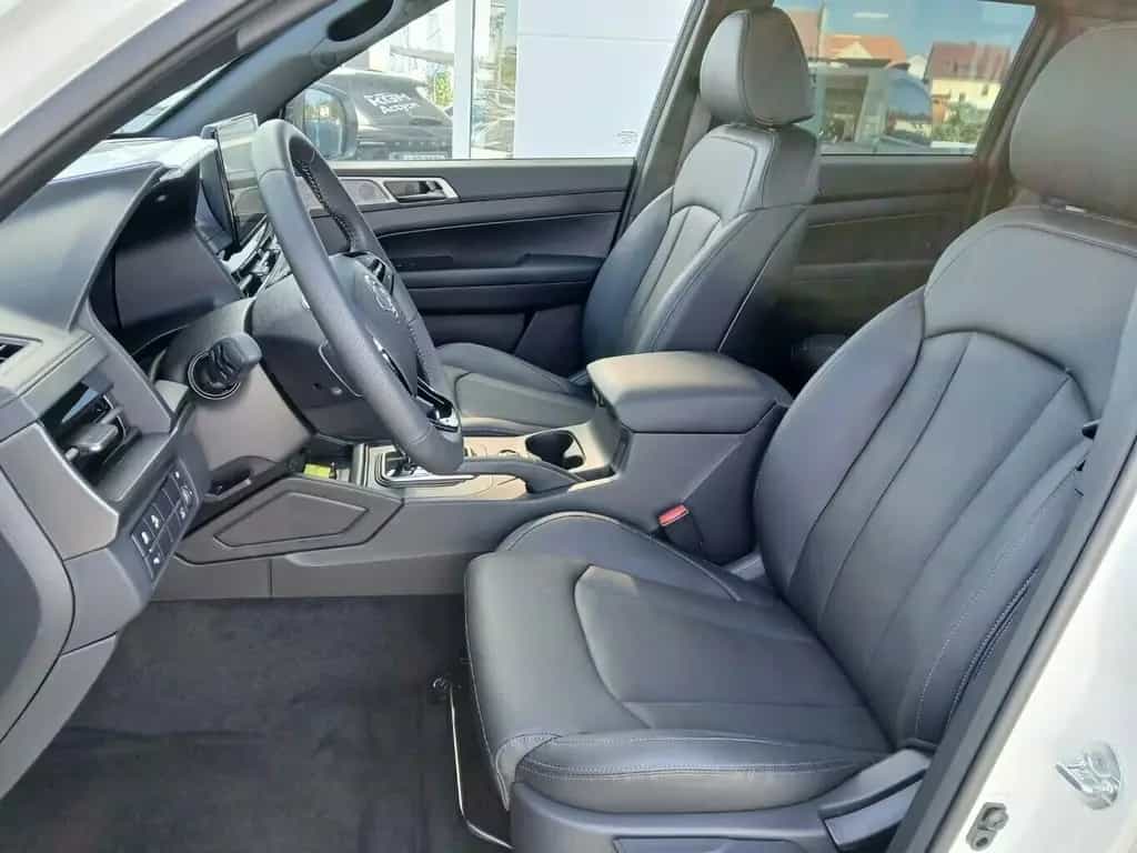 Ssangyong MUSSO Grand AT 4WD 360 Leder AHK 04/2025-photo-12
