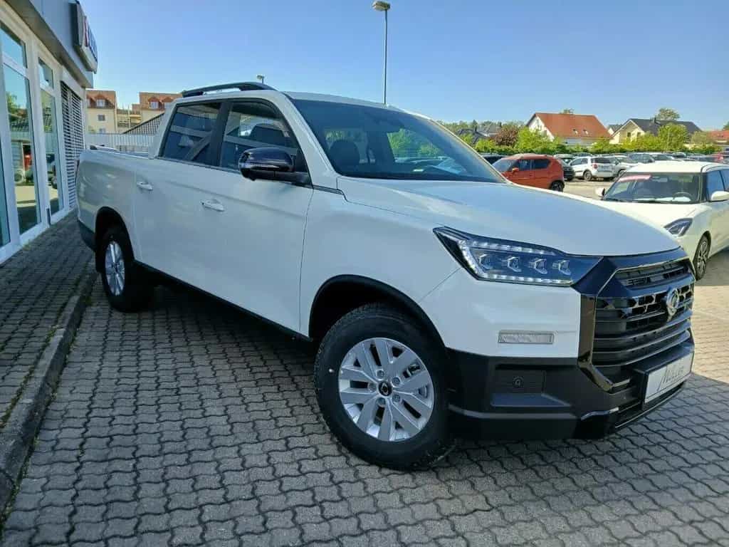 Ssangyong MUSSO Grand AT 4WD 360 Leder AHK 04/2025-photo-13