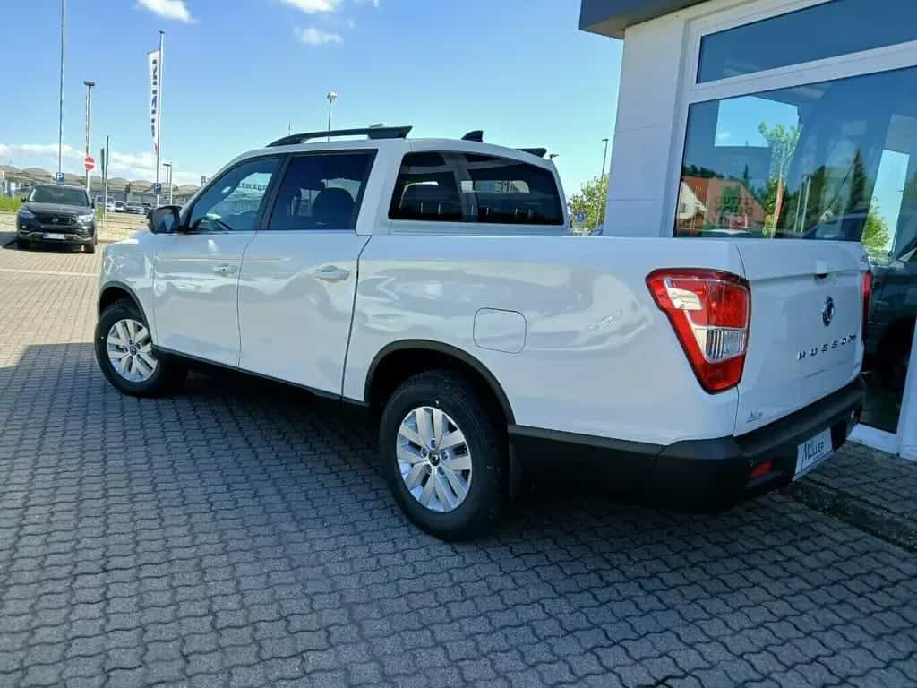 Ssangyong MUSSO Grand AT 4WD 360 Leder AHK 04/2025-photo-2
