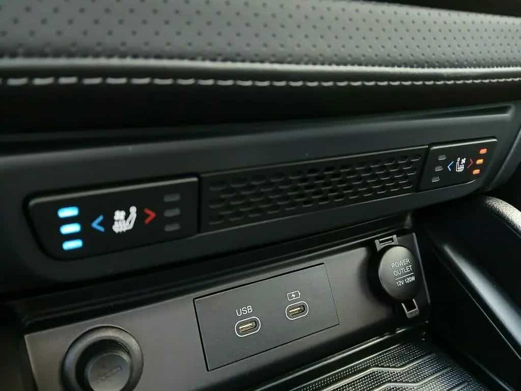 Ssangyong MUSSO Grand AT 4WD 360 Leder AHK 04/2025-photo-5