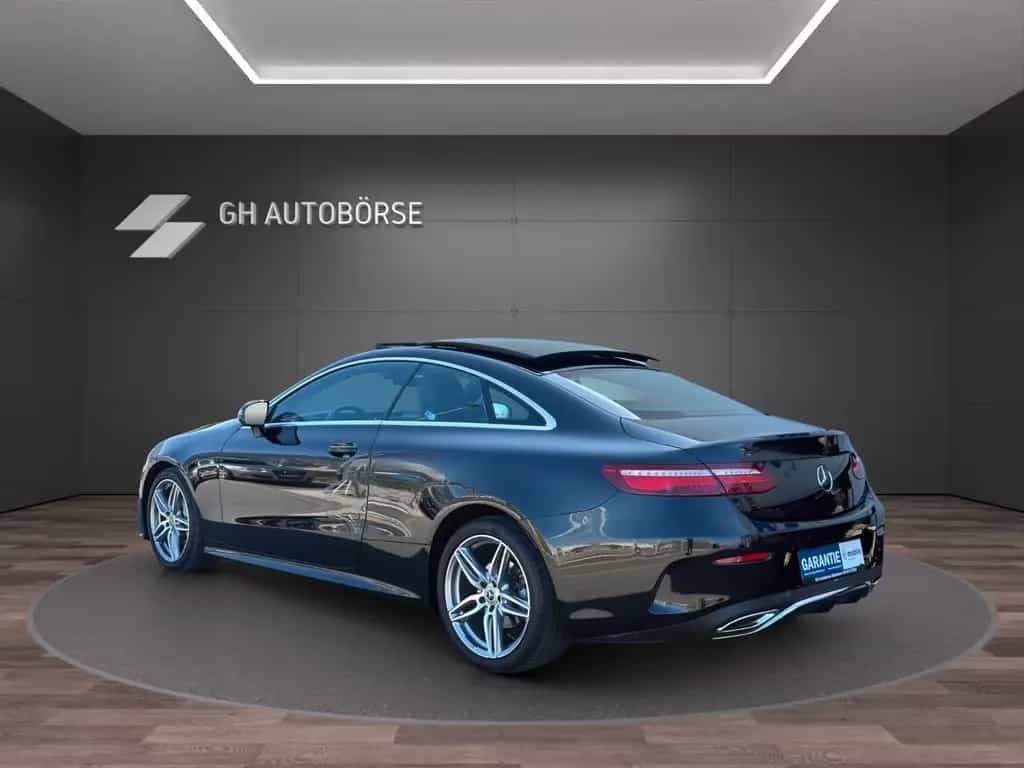 Mercedes-Benz E-Class Coupe AMG-LINE*PANO*BURMESTER3D*SPUR*360° 11/2018-photo-2