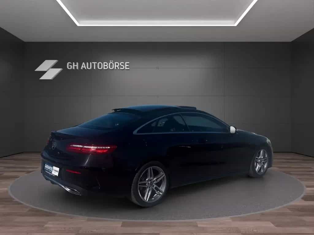 Mercedes-Benz E-Class Coupe AMG-LINE*PANO*BURMESTER3D*SPUR*360° 11/2018-photo-3
