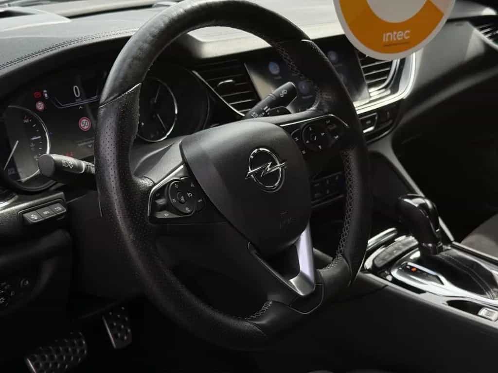 Opel Insignia GS 4x4 OPCI 20 Zoll I TÜV I Garantie 09/2019-photo-15